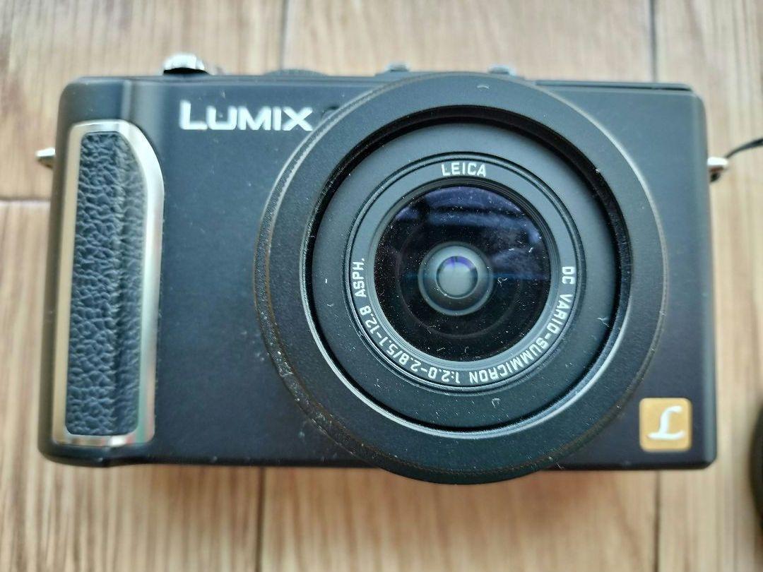デジタルカメラLUMIX DMC-LX3 光学ファインダー付属 Amazon | パナソニック デジタルカメラ LUMIX (ルミックス) LX3