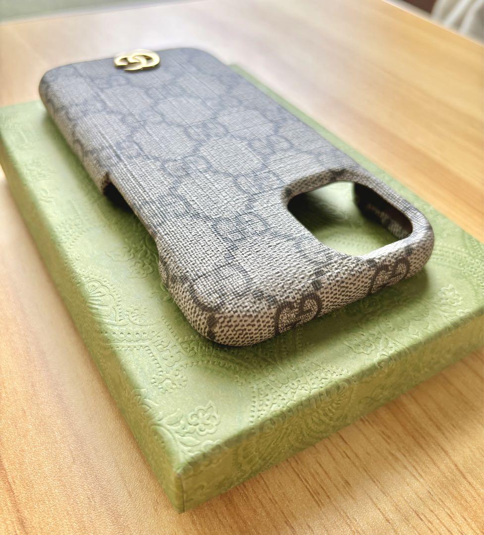 iPhone15 無印 GUCCI グッチ ケース スマホカバー スマホケース