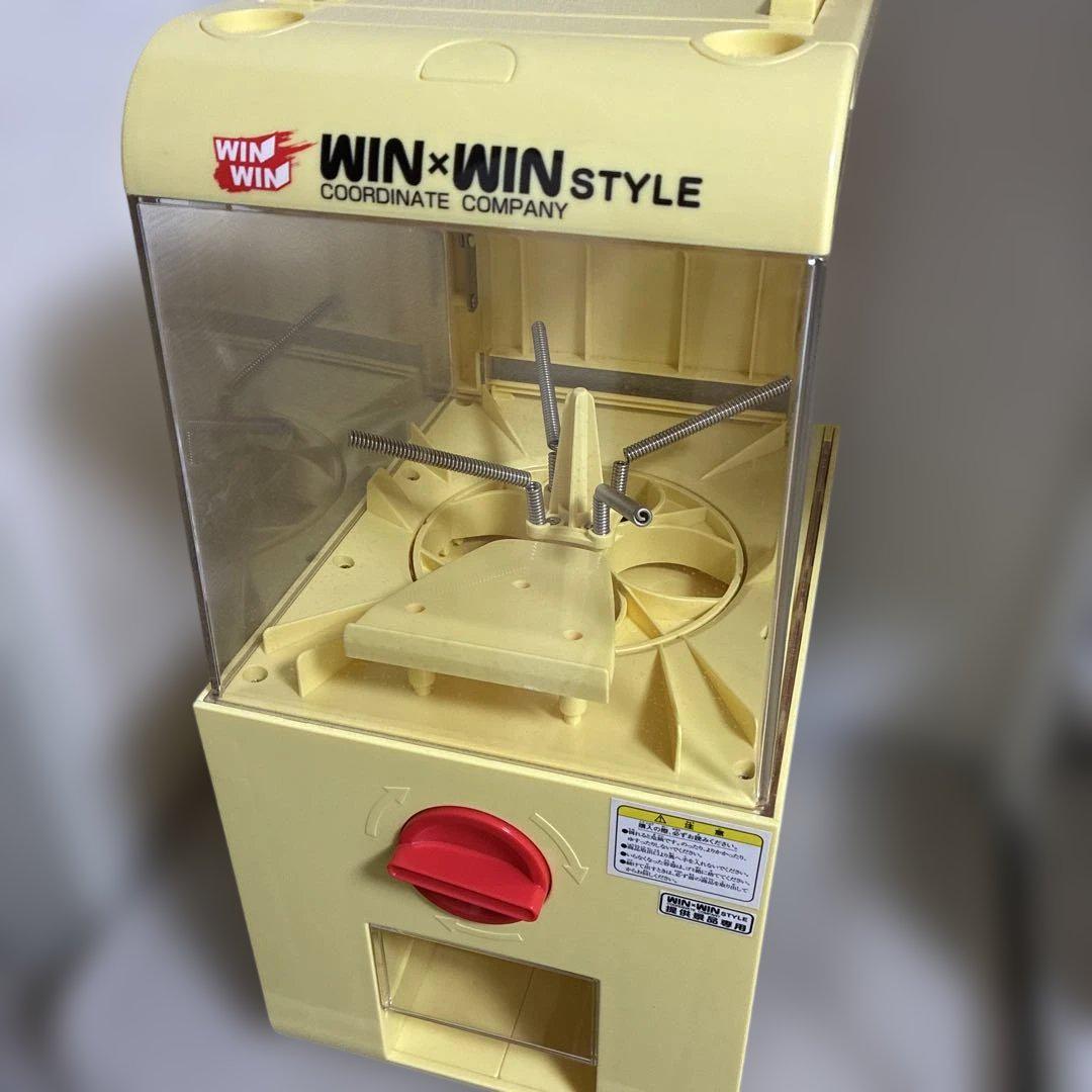 WIN×WIN STYLE フリーコイン　ガチャガチャ本体　ガチャポン WIN×WIN STYLE フリーコイン ガチャガチャ本体 ガチャポン