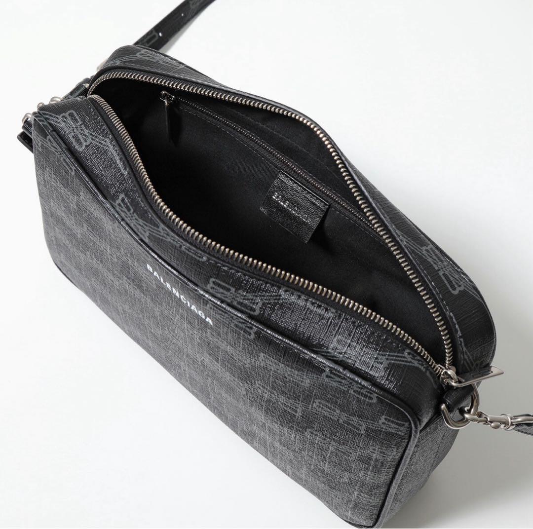 ヤ*リ様 BALENCIAGA BBモノグラムショルダーバッグ