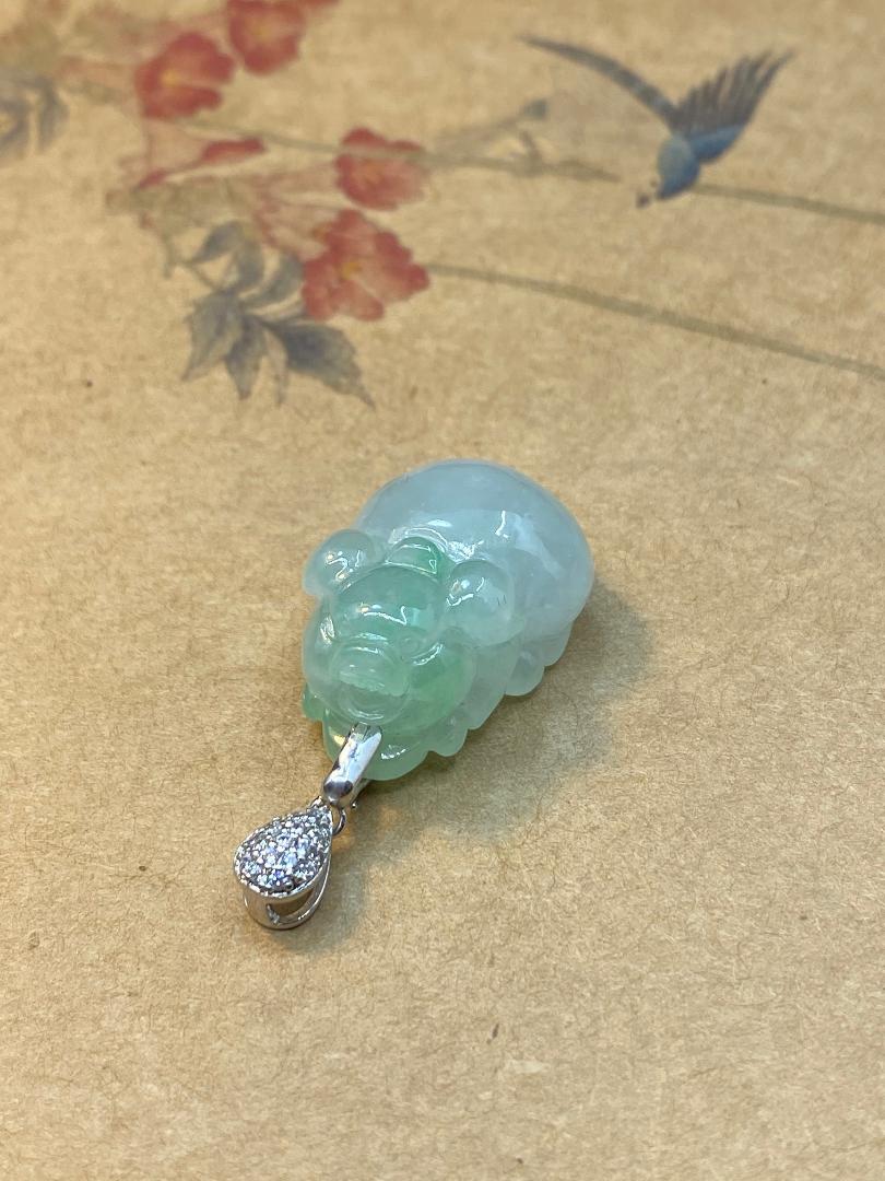 ネックレス イノシシ 本翡翠 氷ヒスイ 緑色 誕生日プレゼント