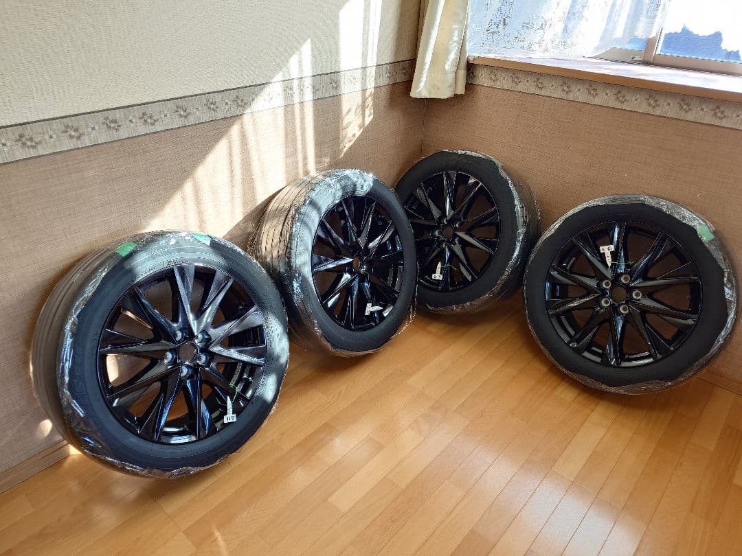 CX8ブラックトーンエディション純正19インチ タイヤホイール4本セット
