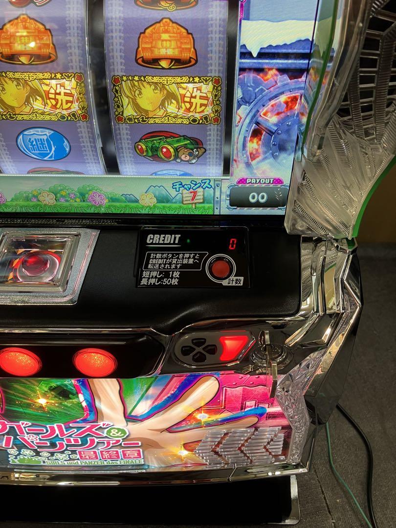 パチスロ実機 スマスロ  ガールズ＆パンツァー 最終章 ユニット付⭕️送料無料⭕️