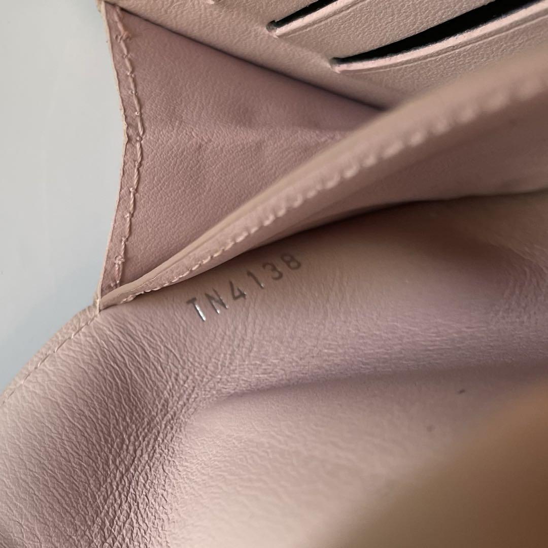 LouisVuitton ルイヴィトン ポルトフォイユ イリスコンパクト 財布