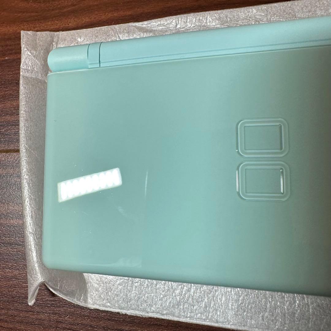 4559Nintendo DS