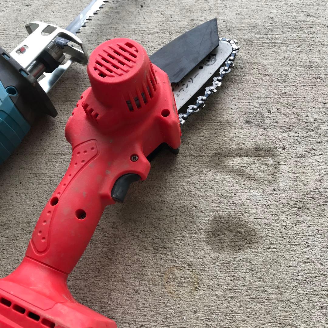 ハンディチェーンソー- 電動のこぎり傷や汚れあり