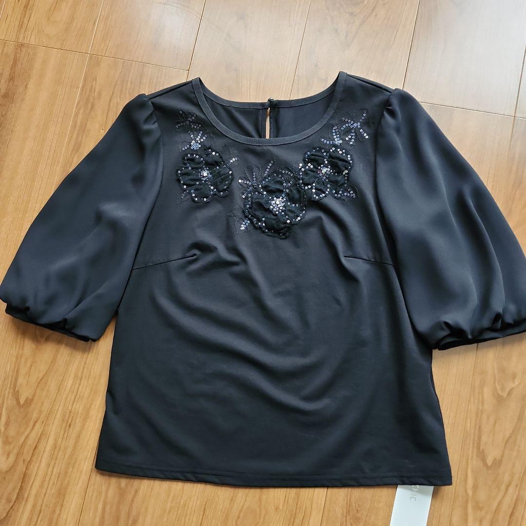 新品TO BE CHIC ブラック フラワー刺繍 バルーンスリーブ