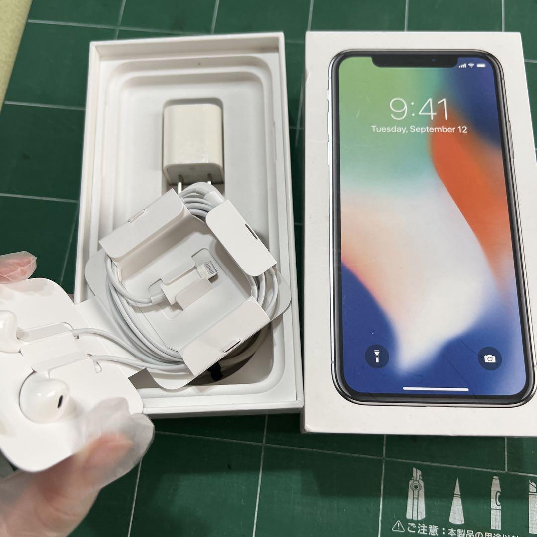 超美品iPhone X256GB SIMフリー