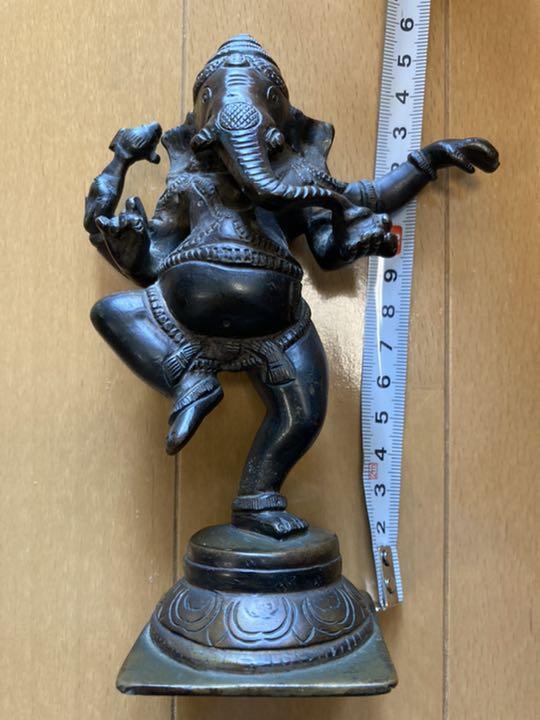 インドの神様ガネーシャです。