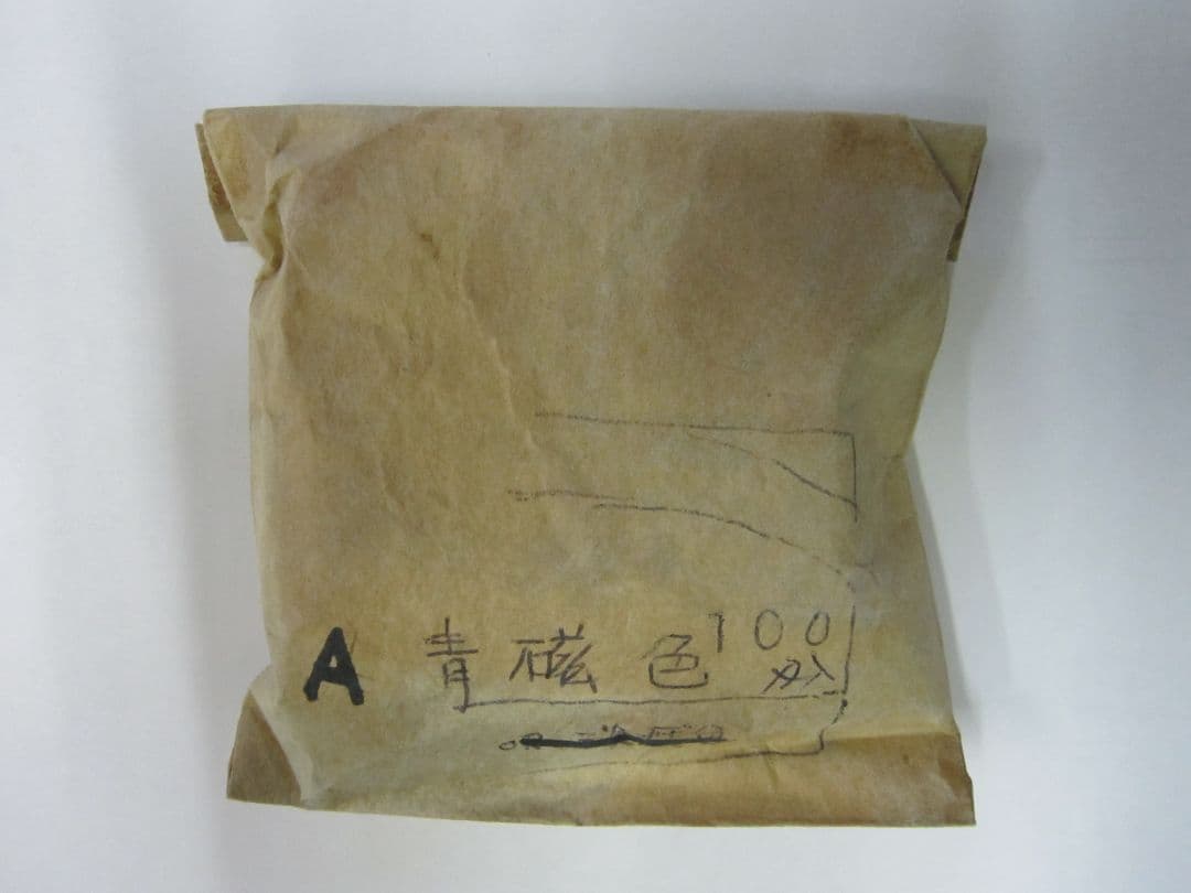 100g目立った傷や汚れなし