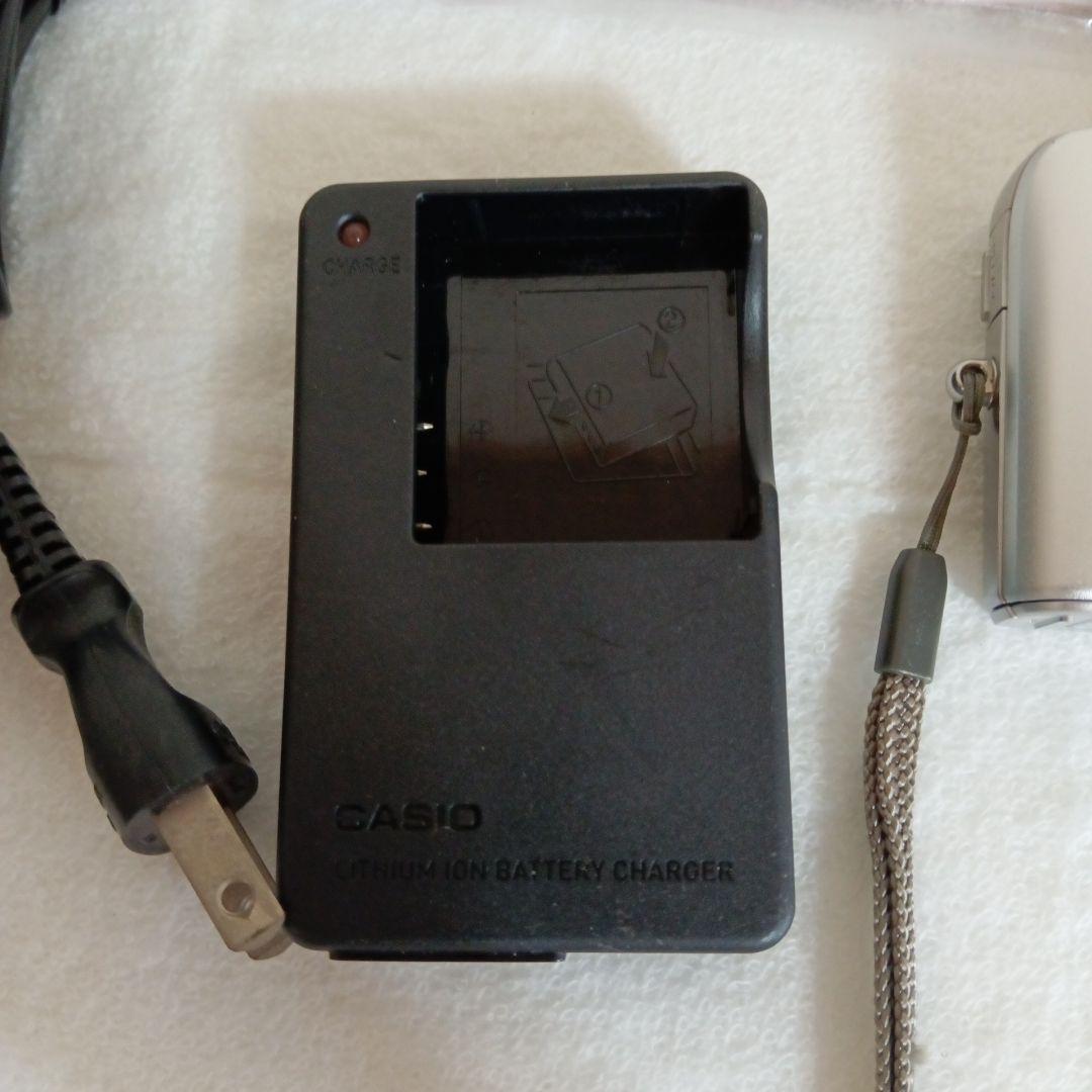 131 CASIO　ex z1050　美品
