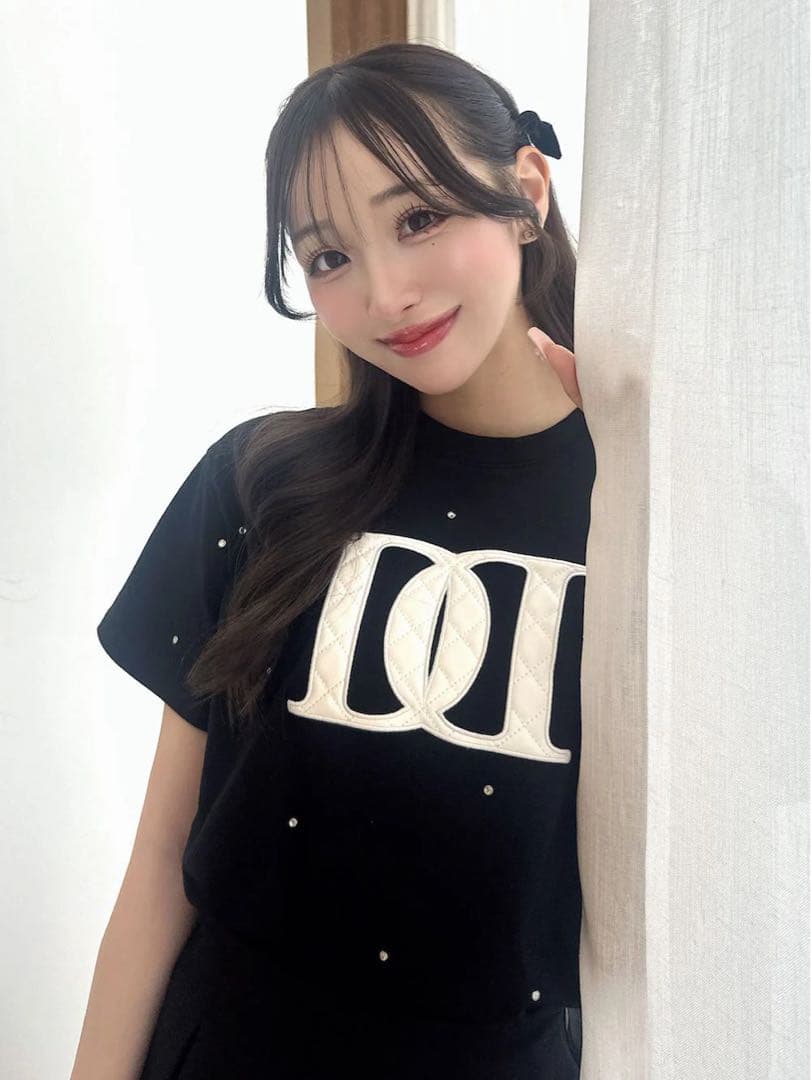 新品タグ付き ダーリッチ ブラック キルティングアップリケビジューTシャツ F