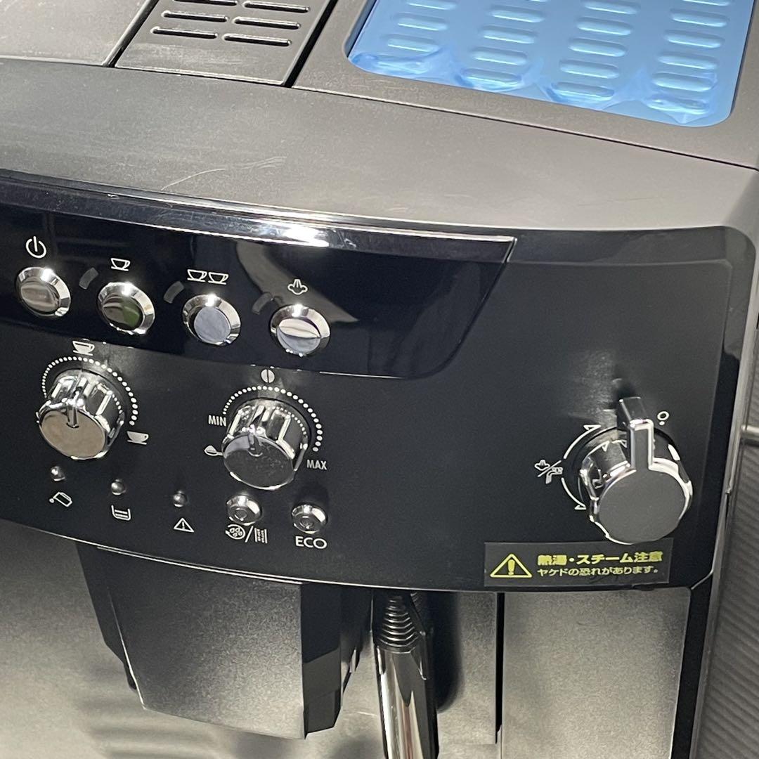 デロンギ マグニフィカ ESAM04110BH エスプレッソマシン