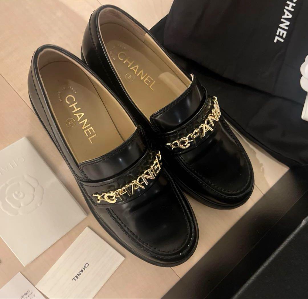 CHANEL ブラックレザー ローファー ローファー - カーフスキン、ブラック — ファッション | CHANEL