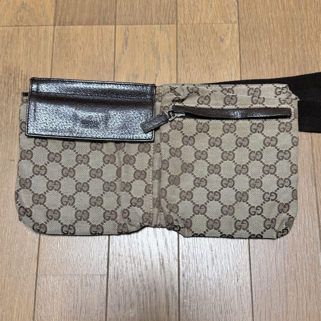 GUCCI GGパターン ボディバッグ
