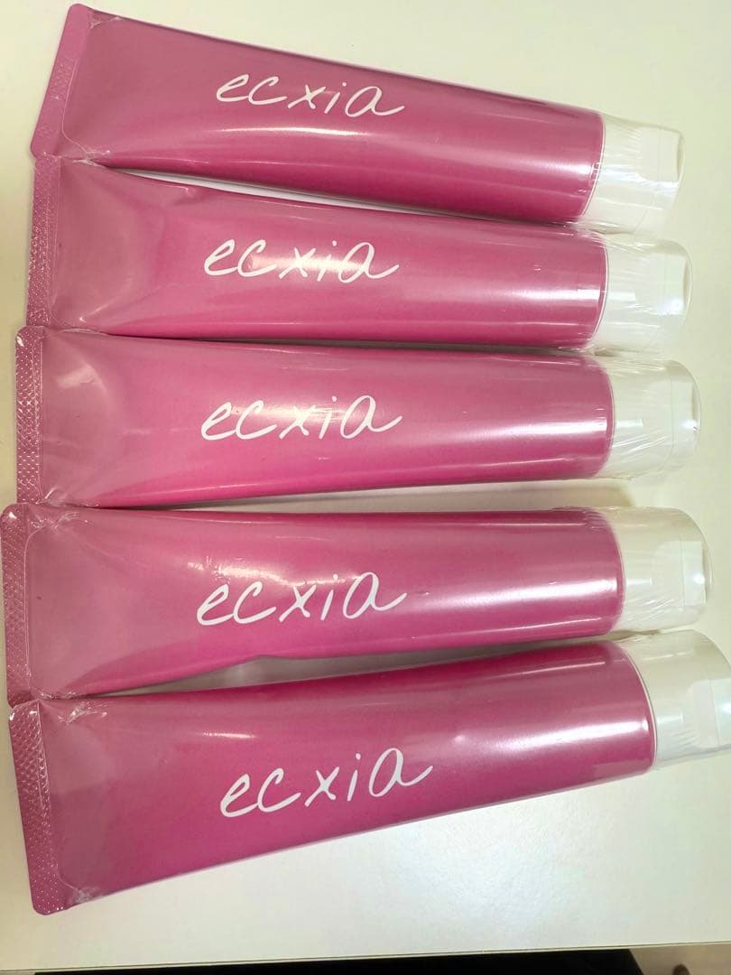 ecxia ホワイトニング 5本セット新品、♥