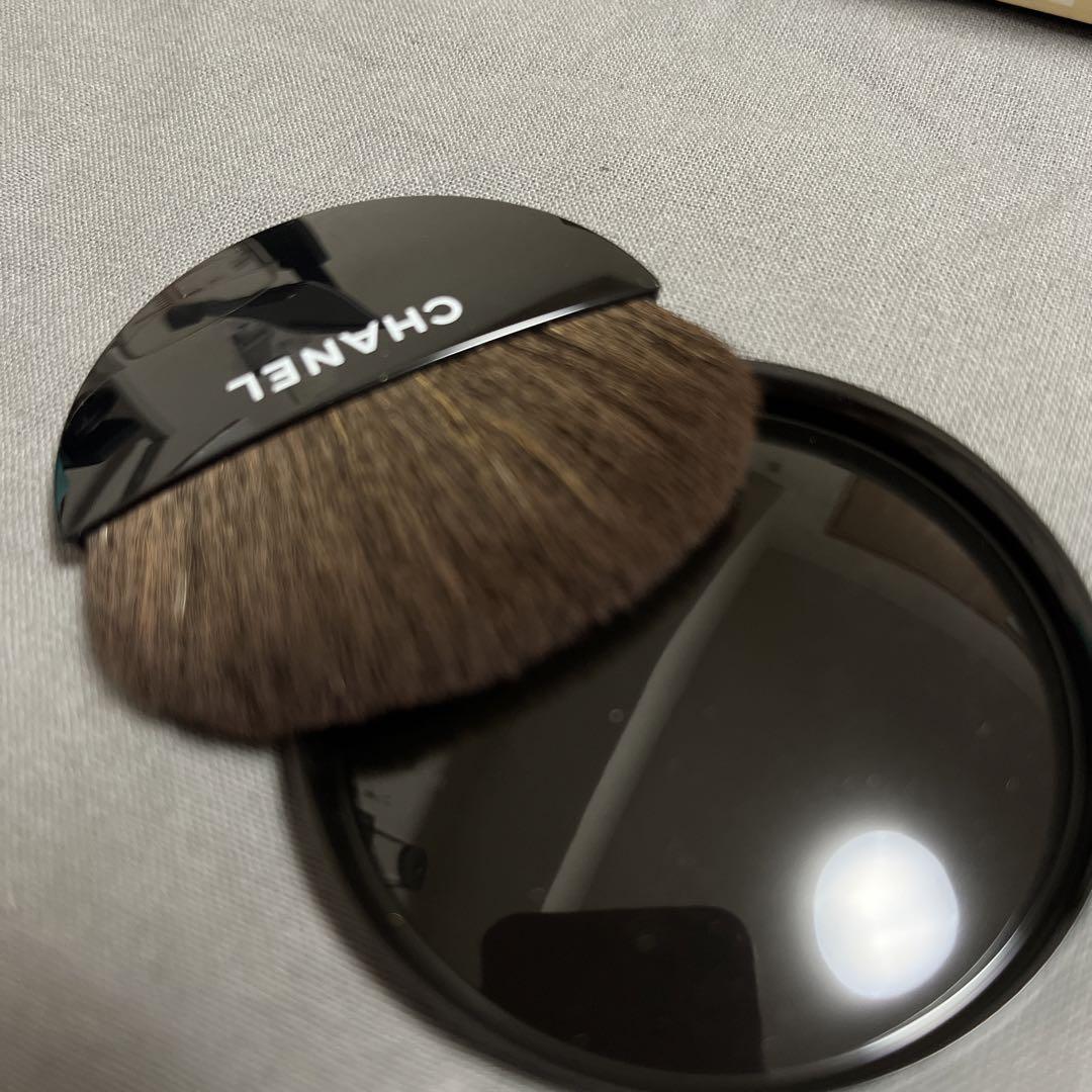 CHANEL　ジャルダン イマジネール　ゴールド　アンド　ピーチ