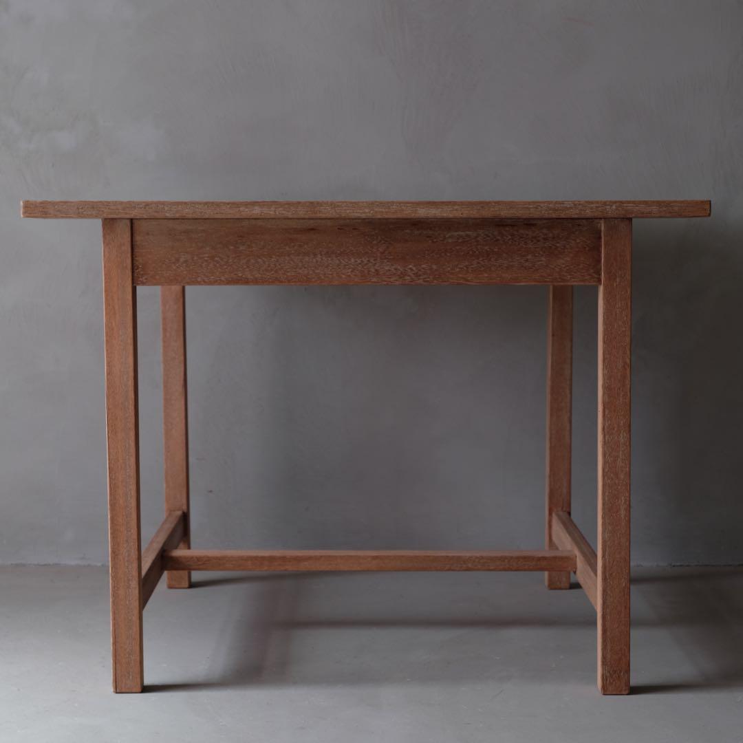 ラワン材 古いテーブル　ダイニングテーブル 作業台 机 デスク 古家具 古道具