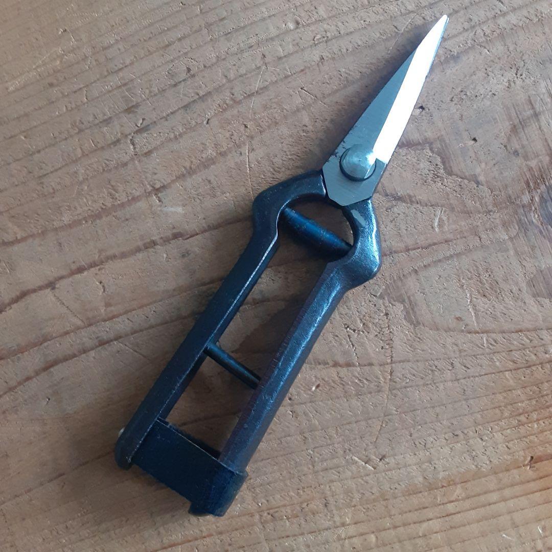 値下げ越後鍛冶職人手作り剪定型芽切り6本 - メルカリ