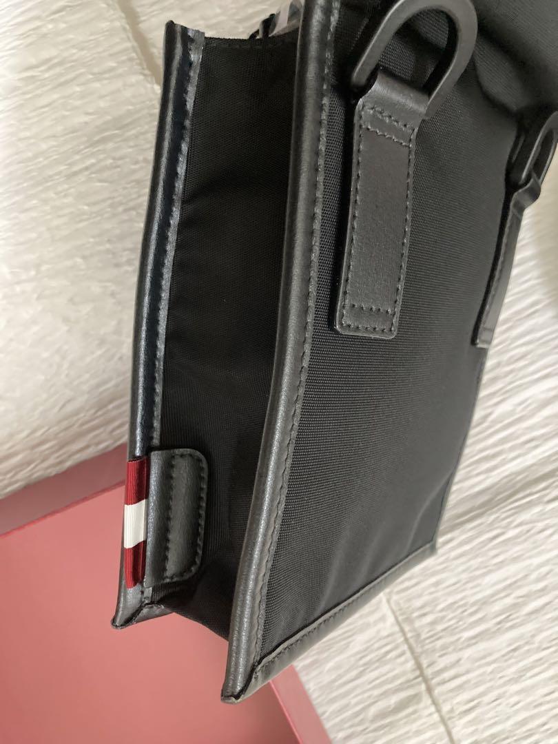 【新品未使用】Barry（バリー）ミニショルダーバッグ　携帯ショルダー　限定品
