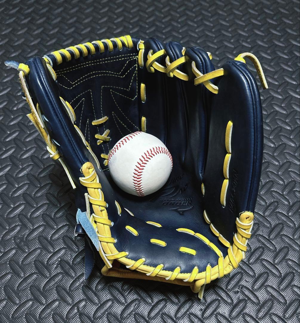 AXIモデルMizuno Pro