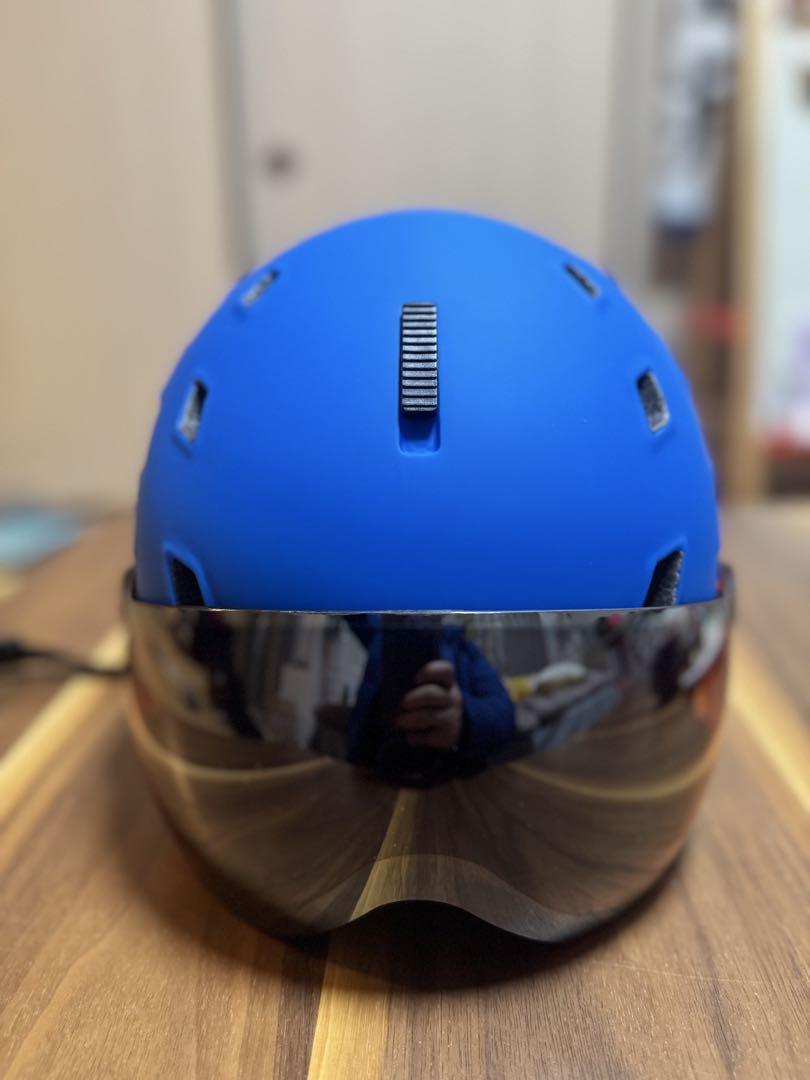 新品　MOON バイザー付ヘルメット　スノー　スキー　青 新品 MOON バイザー付ヘルメット スノー スキー 青 スキー
