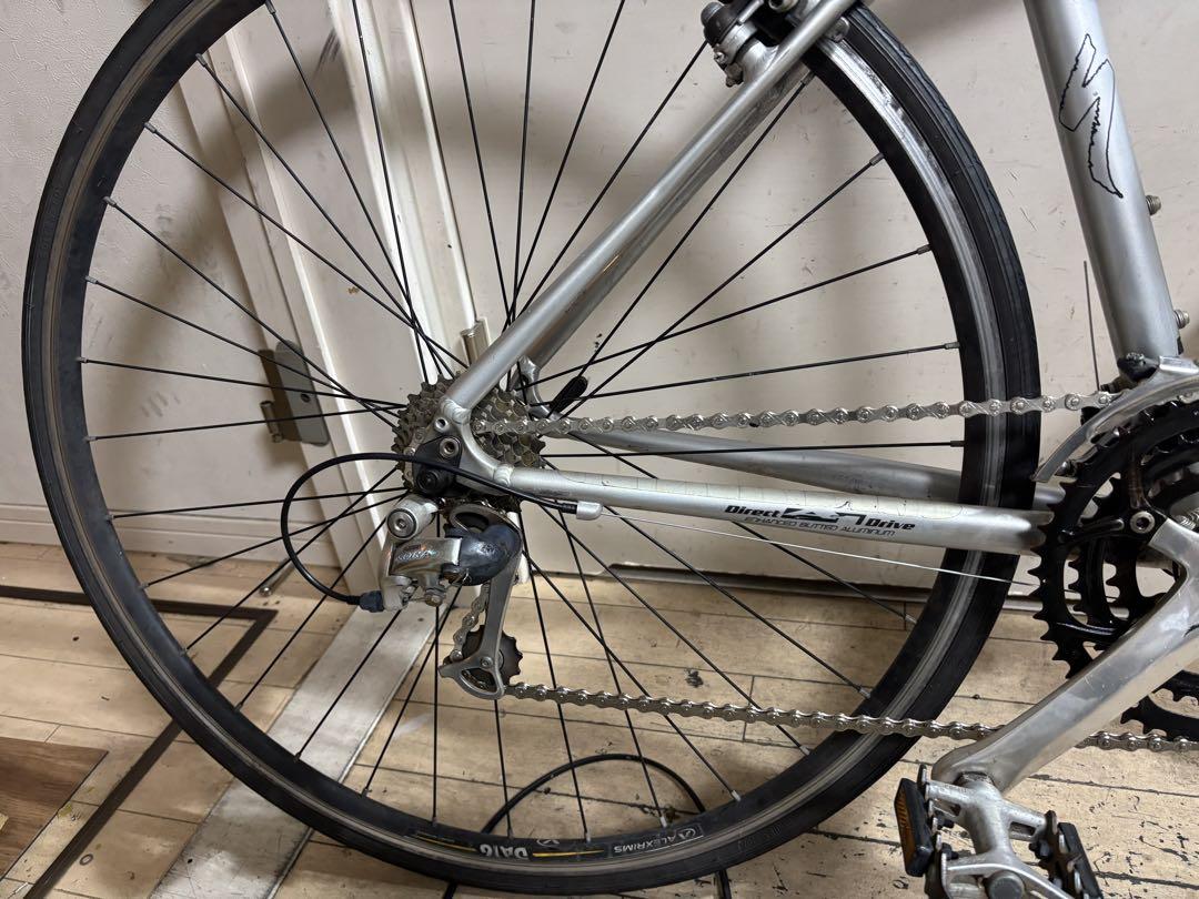 ● SPECIALIZED