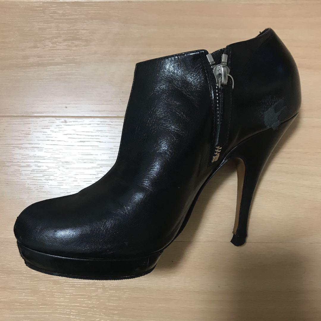 【Moschino】100mmレザーパンプス Moschino】100mmレザーパンプス