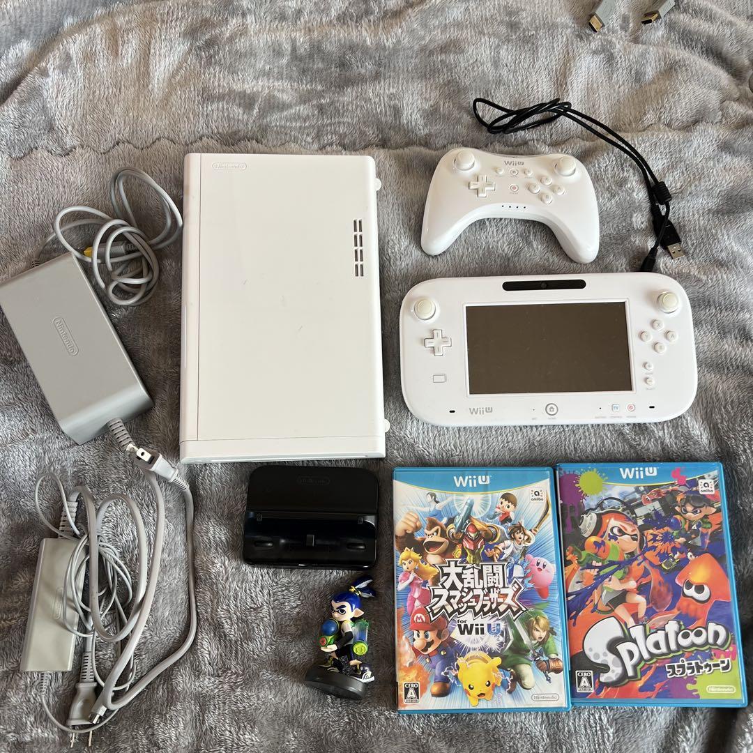 Wii U ゲームソフト 2本セット（wiiU本体+クラシック