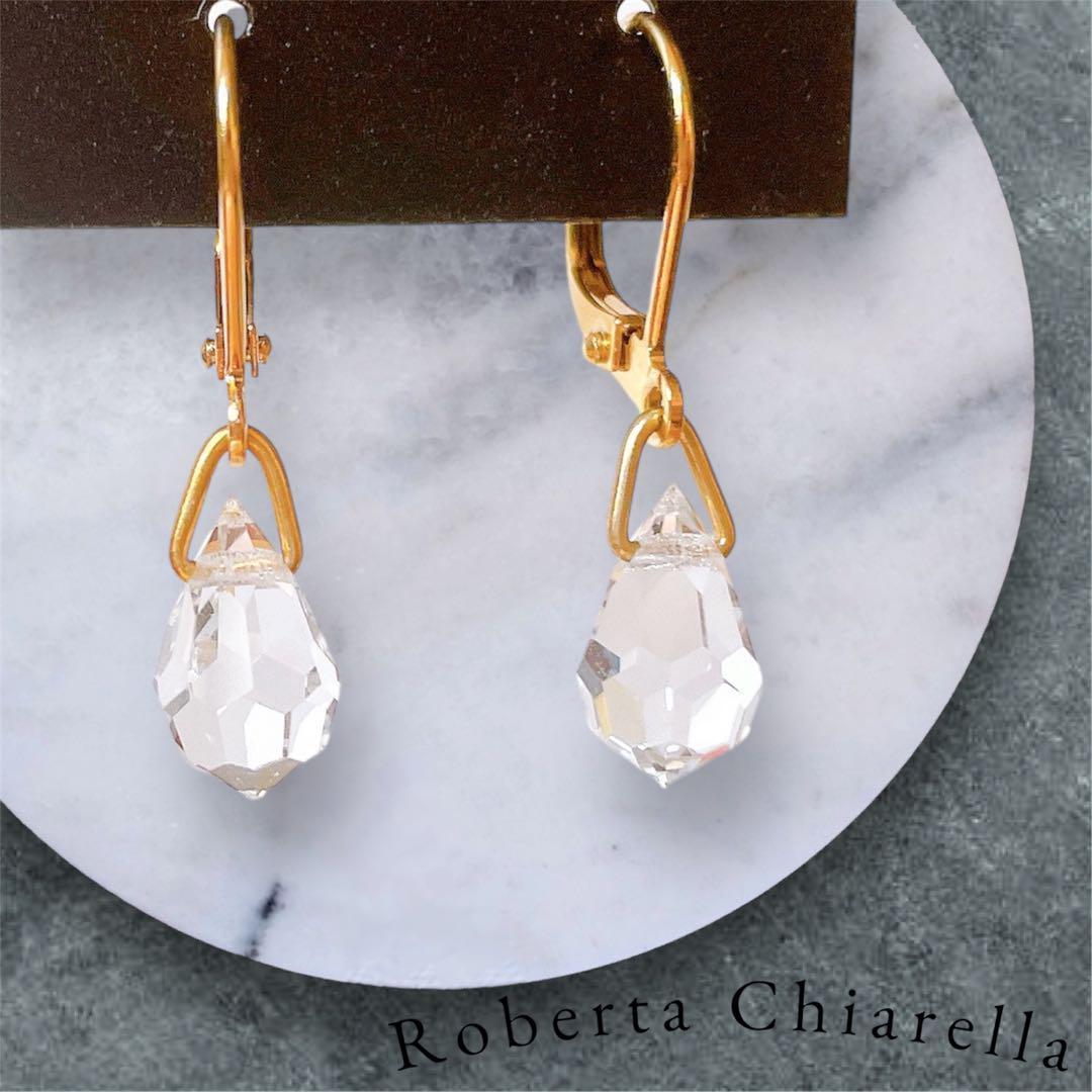 新品◇ロベルタチャレラ 上品耳元で揺れる ドロップピアス 22金