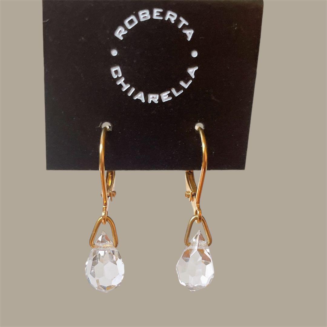 新品◇ロベルタチャレラ 上品耳元で揺れる ドロップピアス 22金