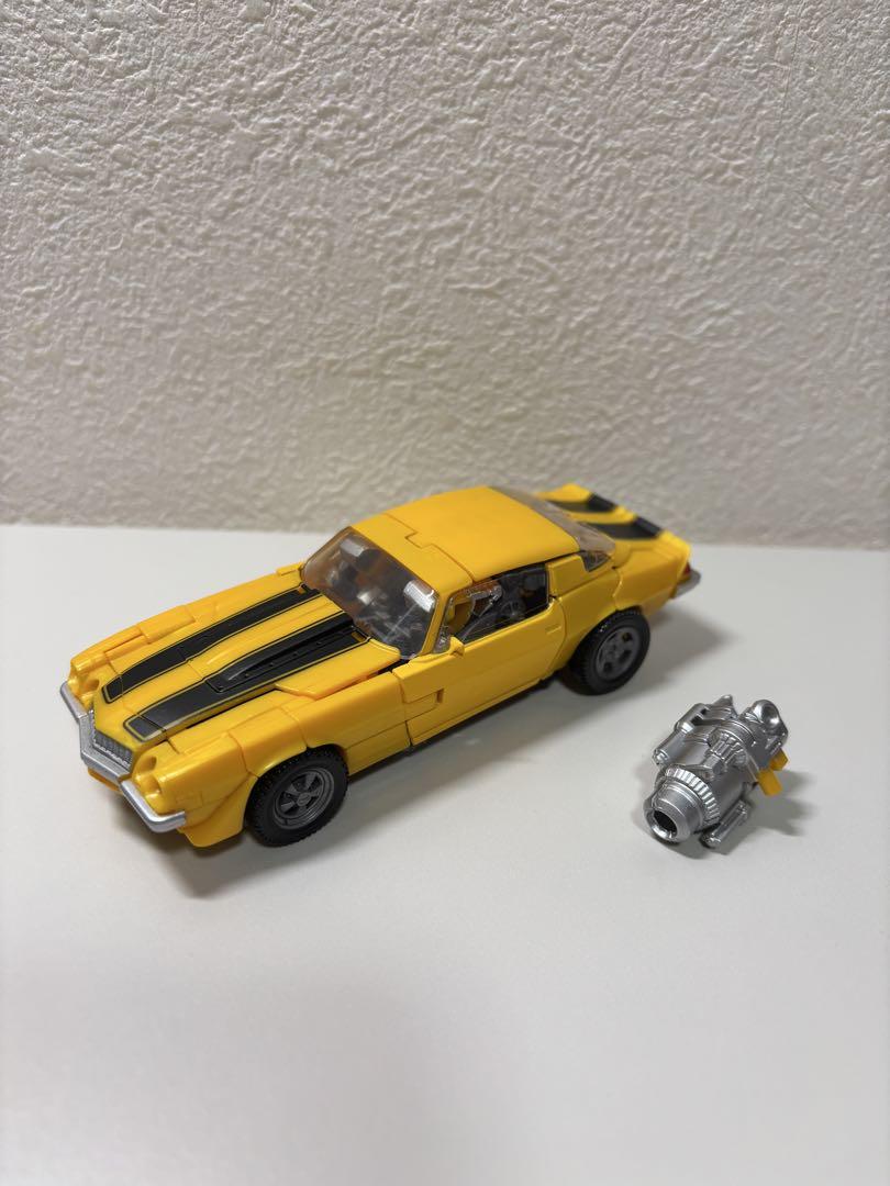 SS-01 & SS-23 ラスティ　バンブルビー 2体セット　スタジオシリーズ Amazon.co.jp: トランスフォーマー SS-23 ラスティバンブルビー
