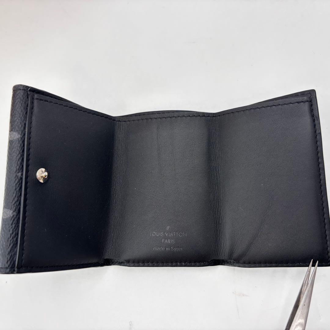 ルイヴィトン M67630 ディスカバリー コンパクト ウォレット エクリプス