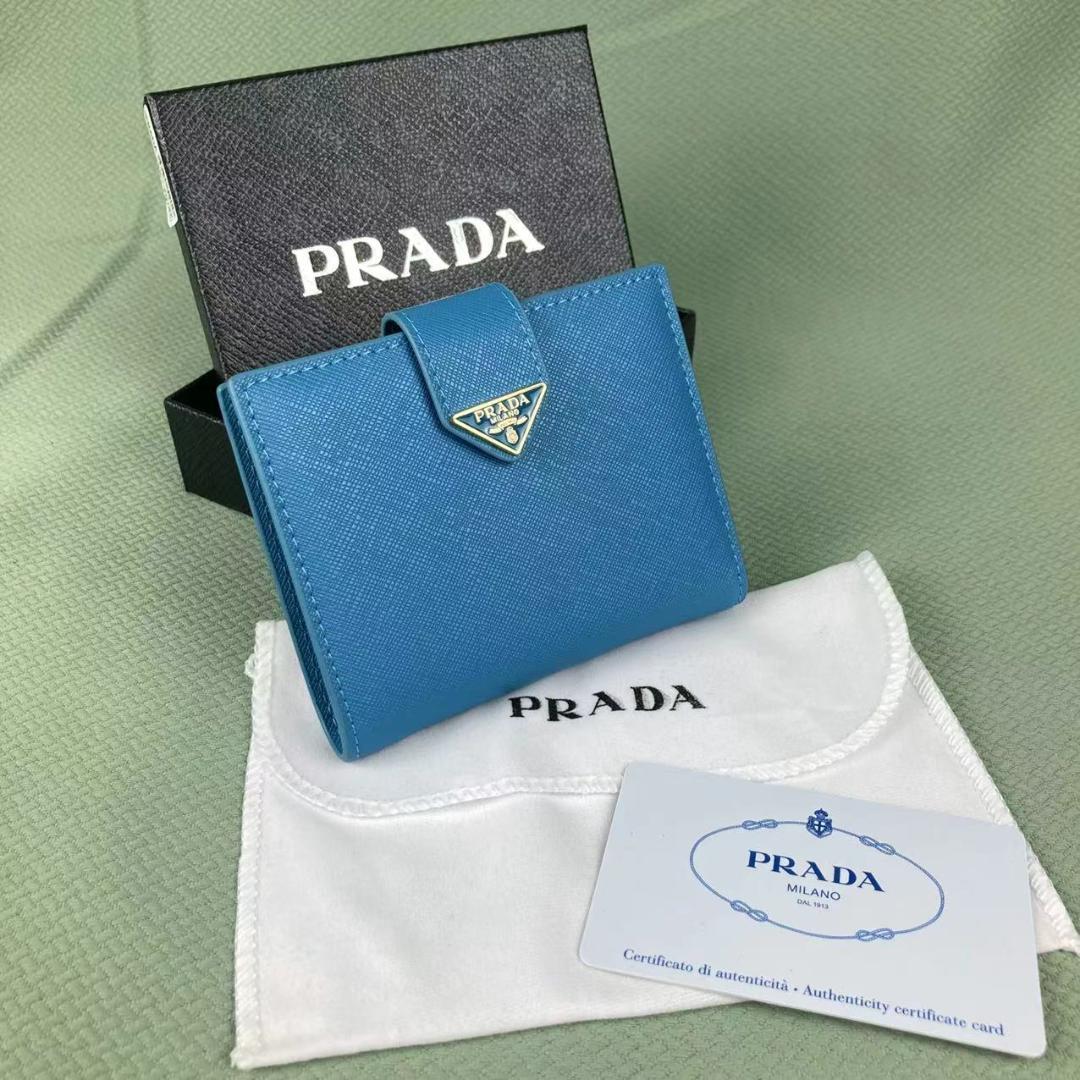 PRADA サフィアーノレザー 二つ折り財布 青