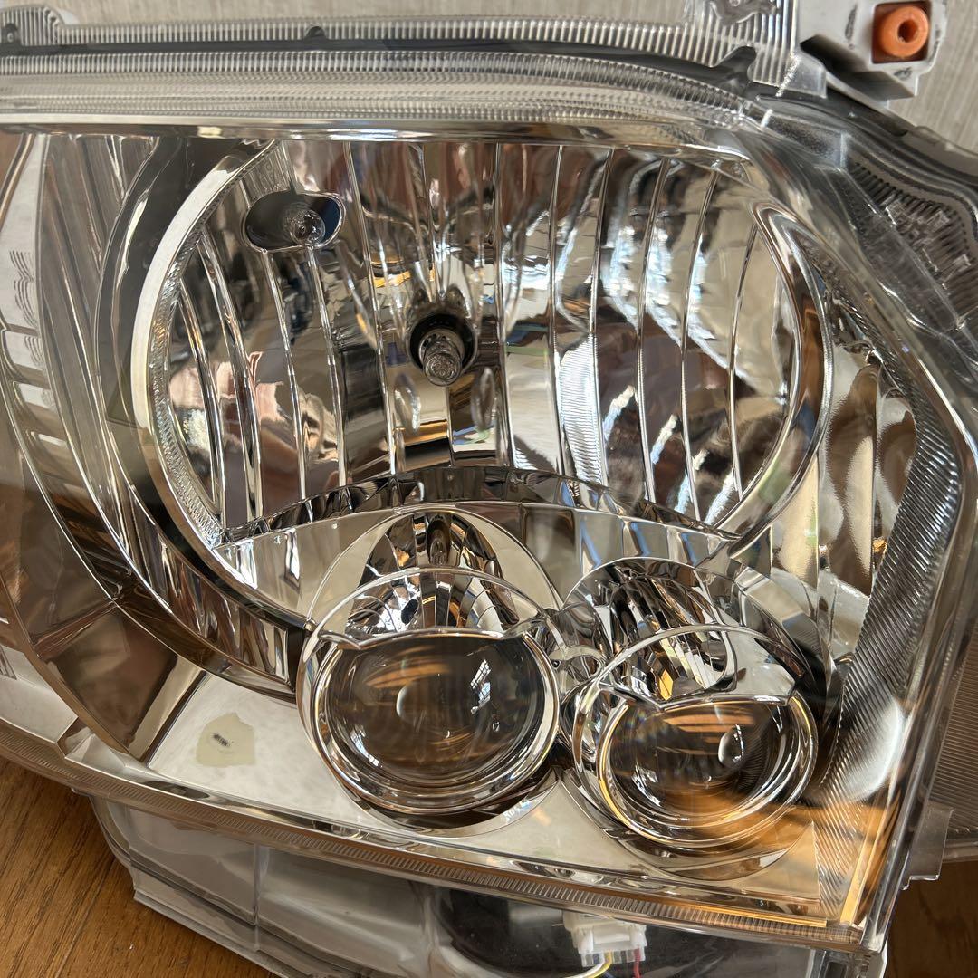 g*d様 ハイエース　ダークプライム　ヘッドライト純正品　A3 ハイエース ダークプライム ヘッドライト純正品 A3 - メルカリ