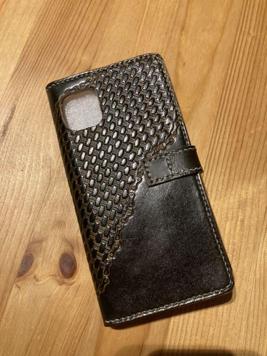 ○本革○左利きの左利きによる左利きの為のスマホケースiPhone11