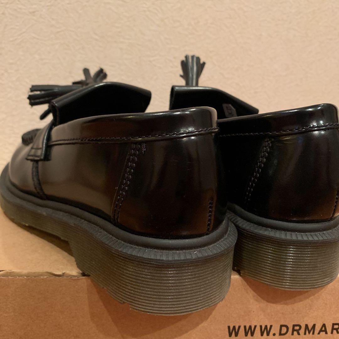 在庫新品 Dr.Martens ドクターマーチンタッセルローファー 6AKra-m32242986210 低価定番