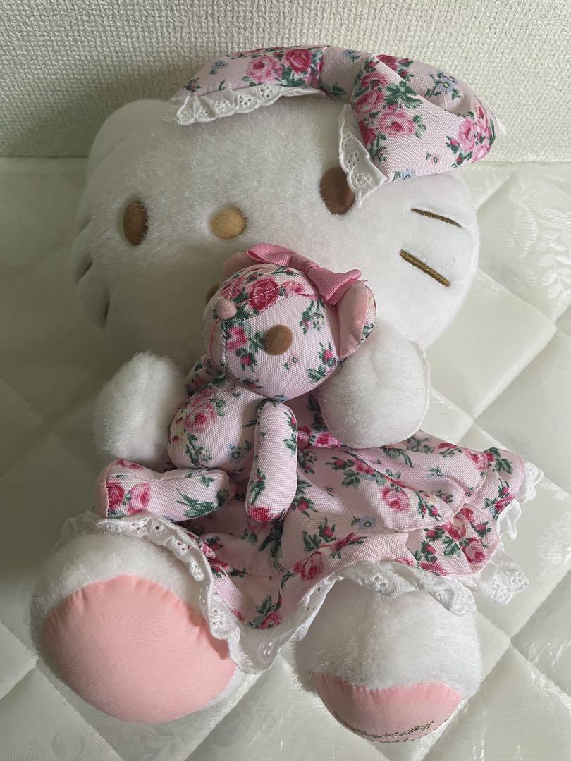 ハローキティ ローラ アシュレイ×ハローキティ」 サンリオショップ限定 外箱欠品