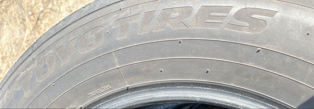 TOYO TIRES 225/65R17 23年製　夏タイヤ　【F-10 ②】