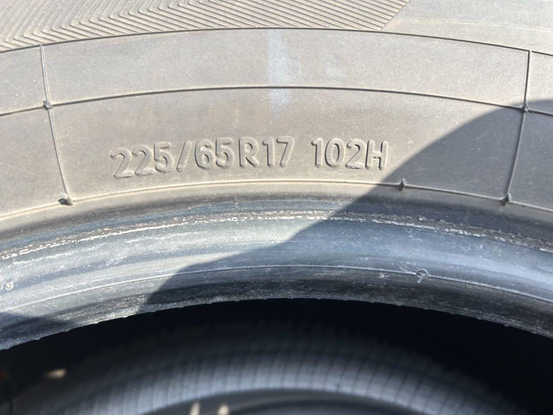 TOYO TIRES 225/65R17 23年製　夏タイヤ　【F-10 ②】