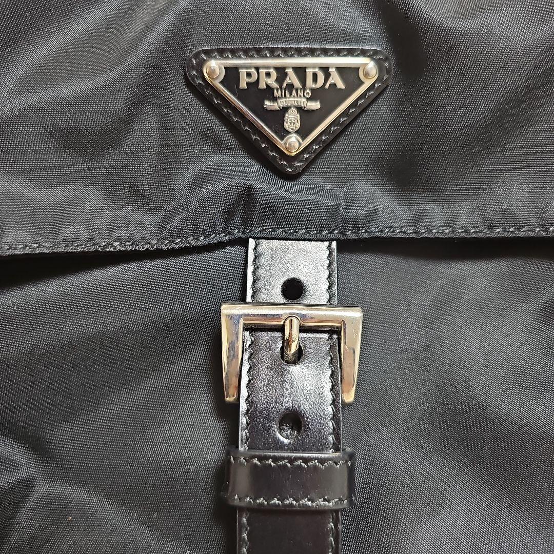 PRADA ブラック ショルダーバッグ PRADA ブラック ショルダーバッグ