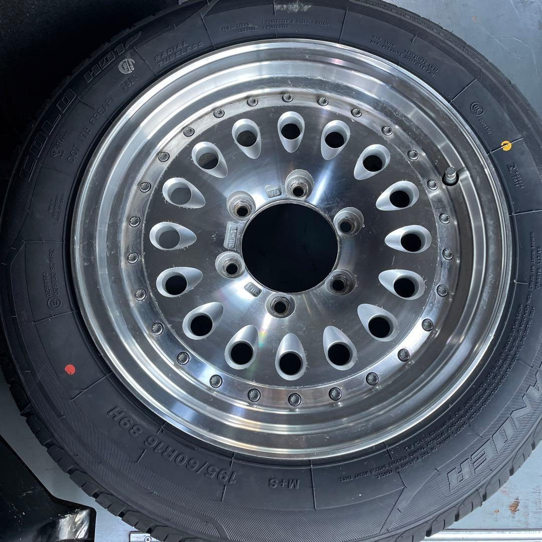 4本 ハイエース