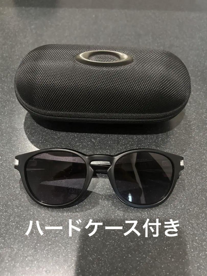 OAKLEY（オークリー）LATCH（ラッチ）未使用に近い　ハードケース付き