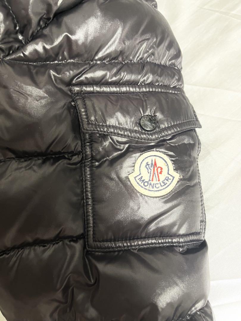 MONCLER モンクレール　モンクレ　ダウンジャケット　ダウン　ブラック