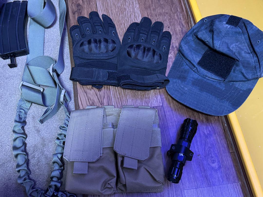 サバゲー　服　パーツ　バッテリー　スコープ　その他　まとめ売り