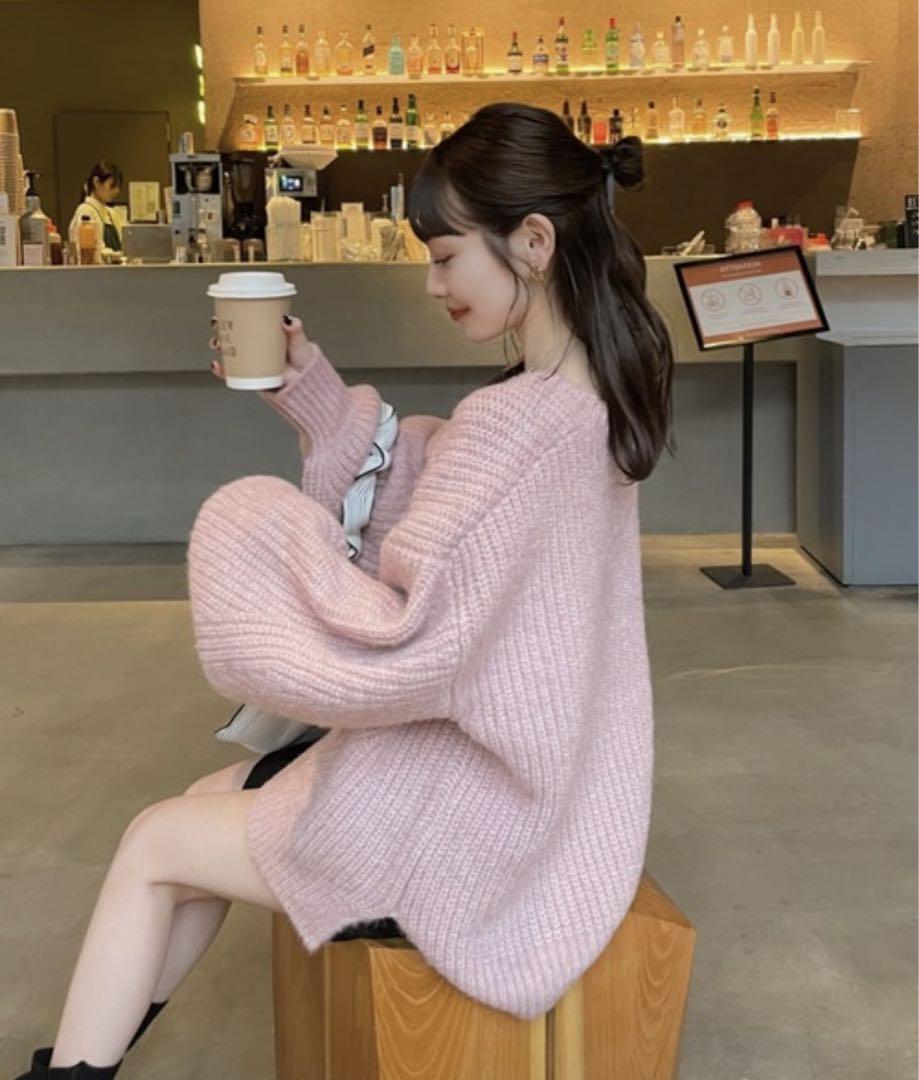 ヒナリhinari マーブルニットプルオーバー 新品未使用タグ付き hinari（ヒナリ）の「マーブルニットプルオーバー（ニット