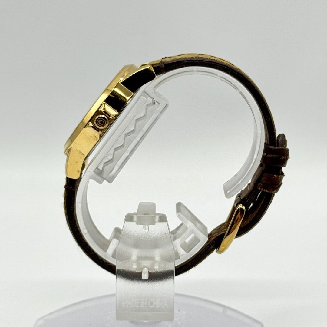 美品 coach コーチ 腕時計 QZ シルバー 文字盤 稼働確認済 稼動品 COACH コーチ シグネチャー文字盤 シルバーカラー 腕時計