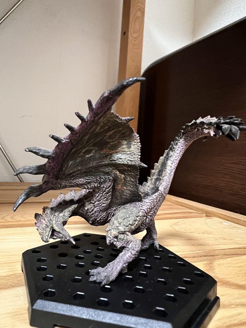 モンハンフィギュア８個