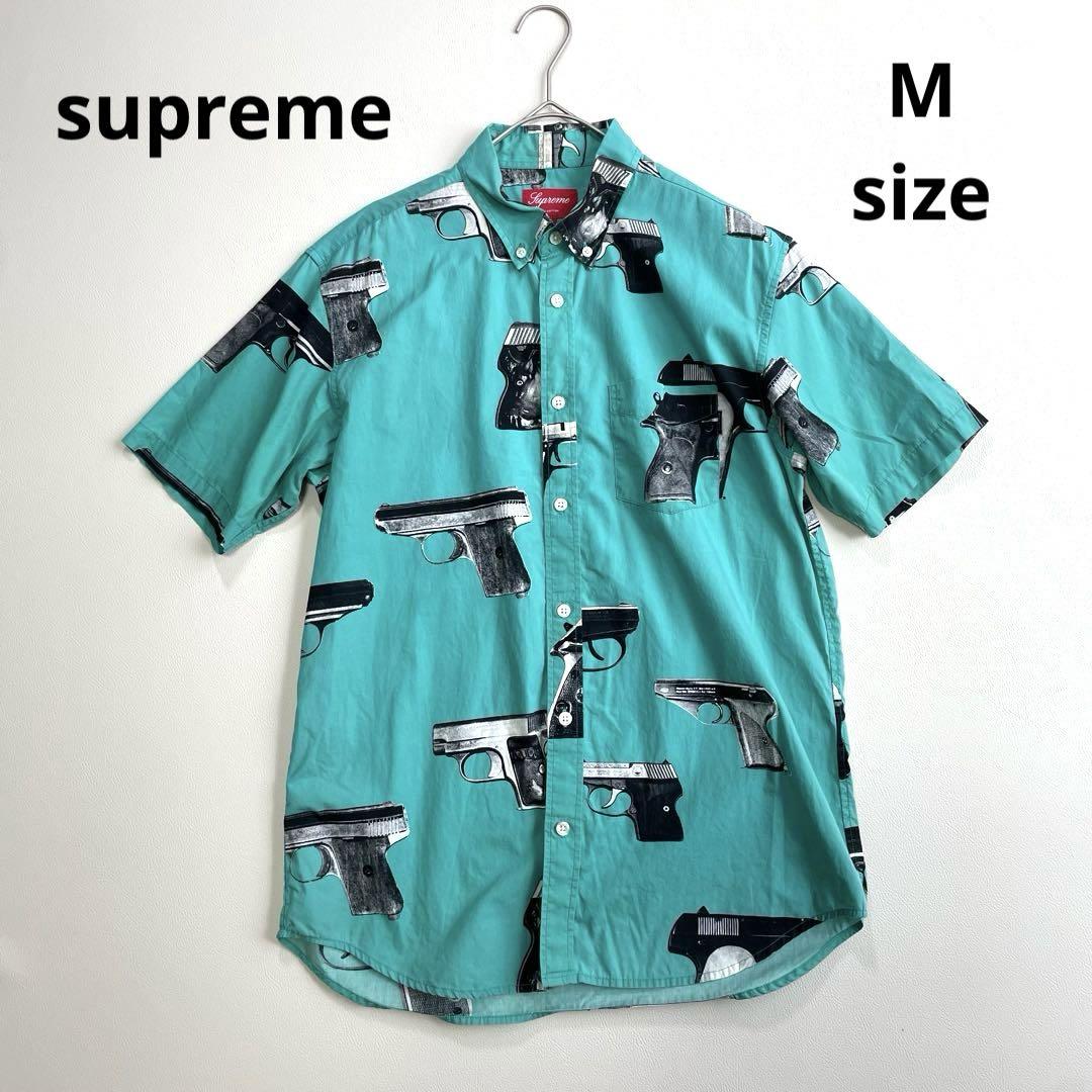 6126【美品】シュプリーム　半袖シャツ　Guns Shirt ピストル 総柄