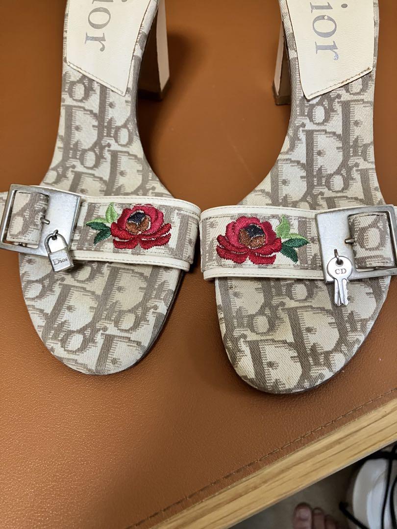 ディオール dior ミュール サンダル トロッター 南京錠 鍵23cm 花柄